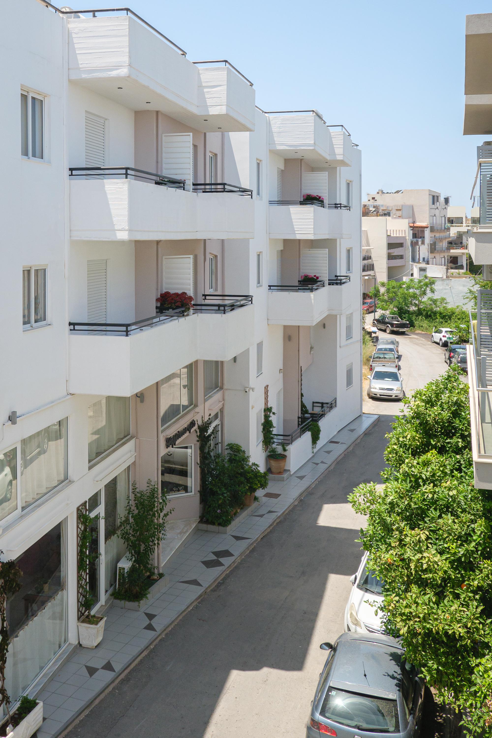 Happiness Apartments Hersonissos  Ngoại thất bức ảnh